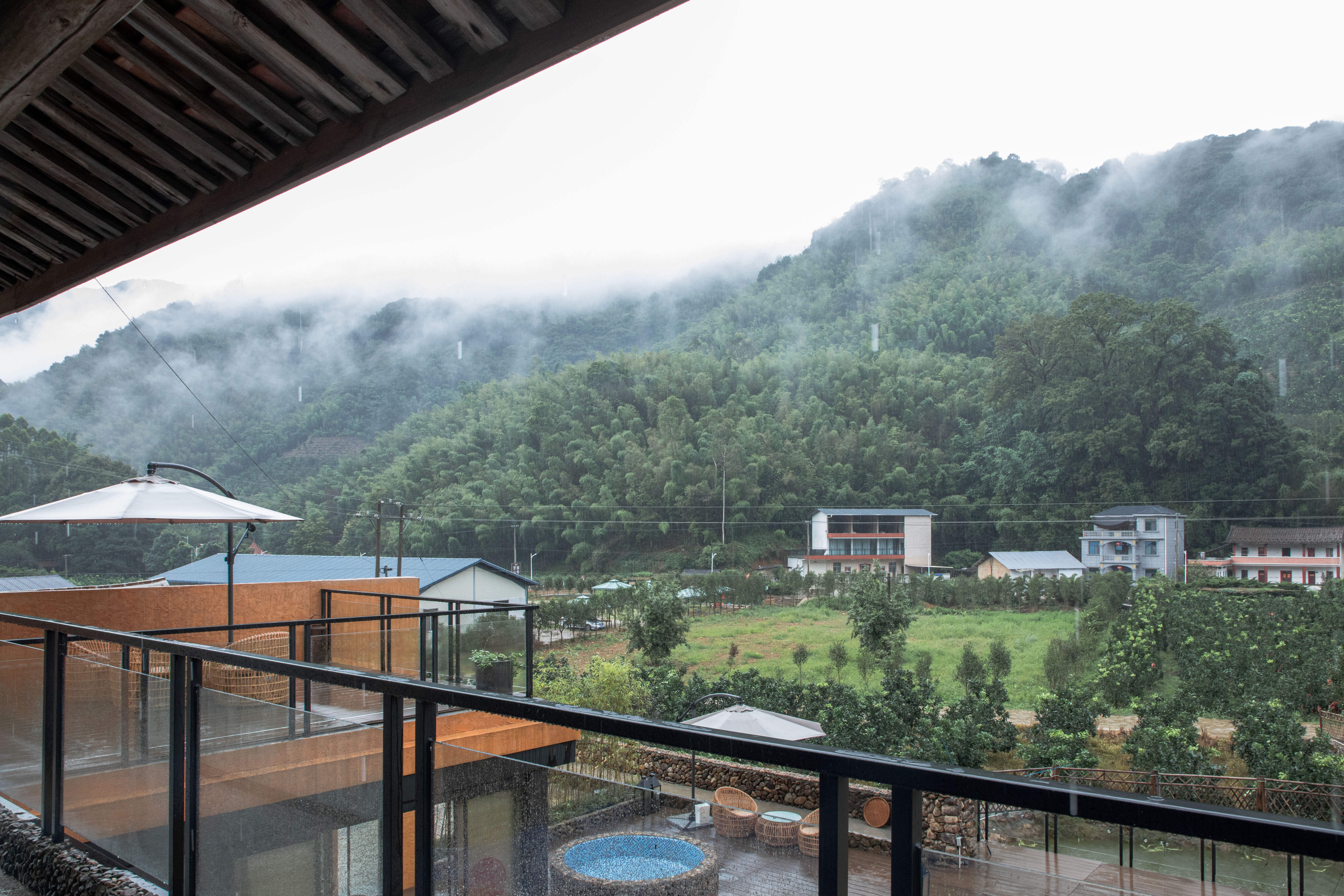 那寨溪居包栋-五间超大花园庭院