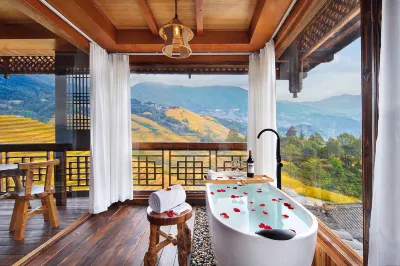 Xia Tiruijing Homestay (Longji Jinkeng Daguzhai Terrace Observation Deck) Hotel di 