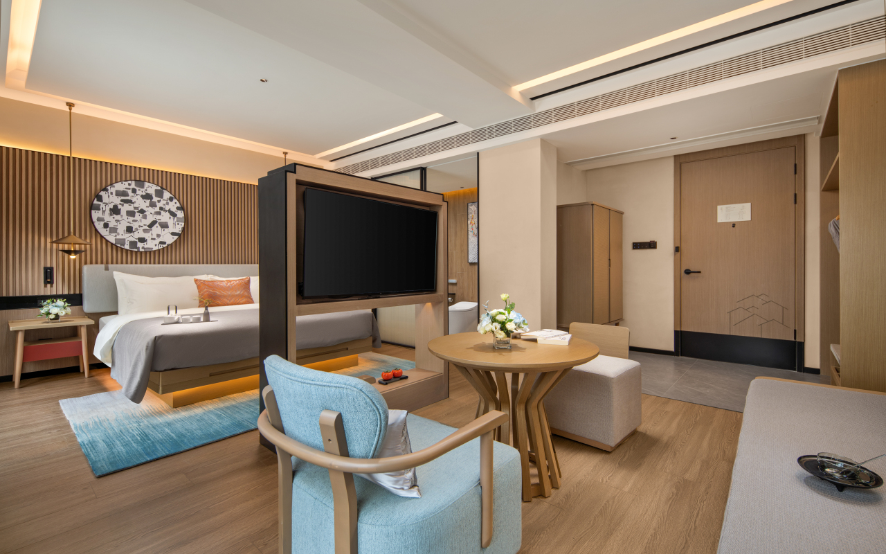 水乡月色·观景大床房（落地窗+180度翻转电视柜）