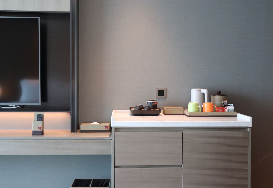 Wyndham Garden JinjiangDeluxe Lake View King