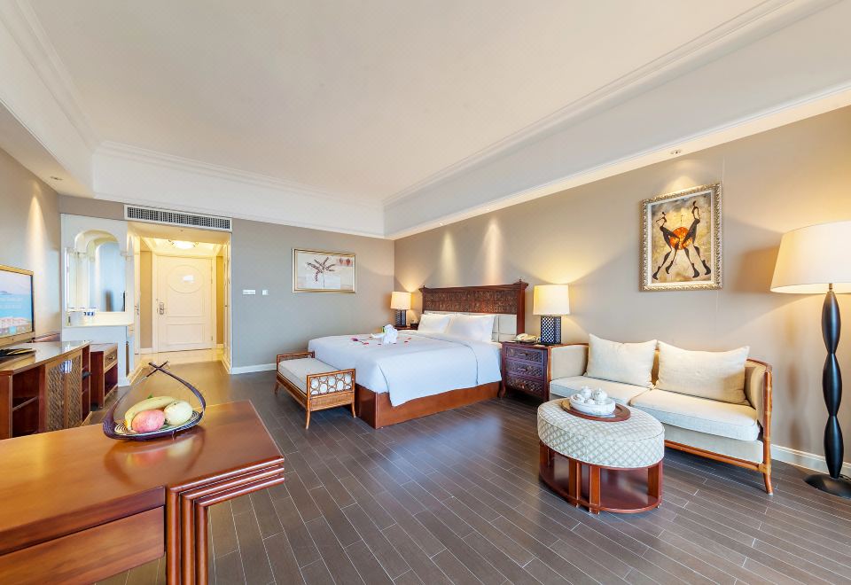 雅致海景自然大床房（独立观海阳台）