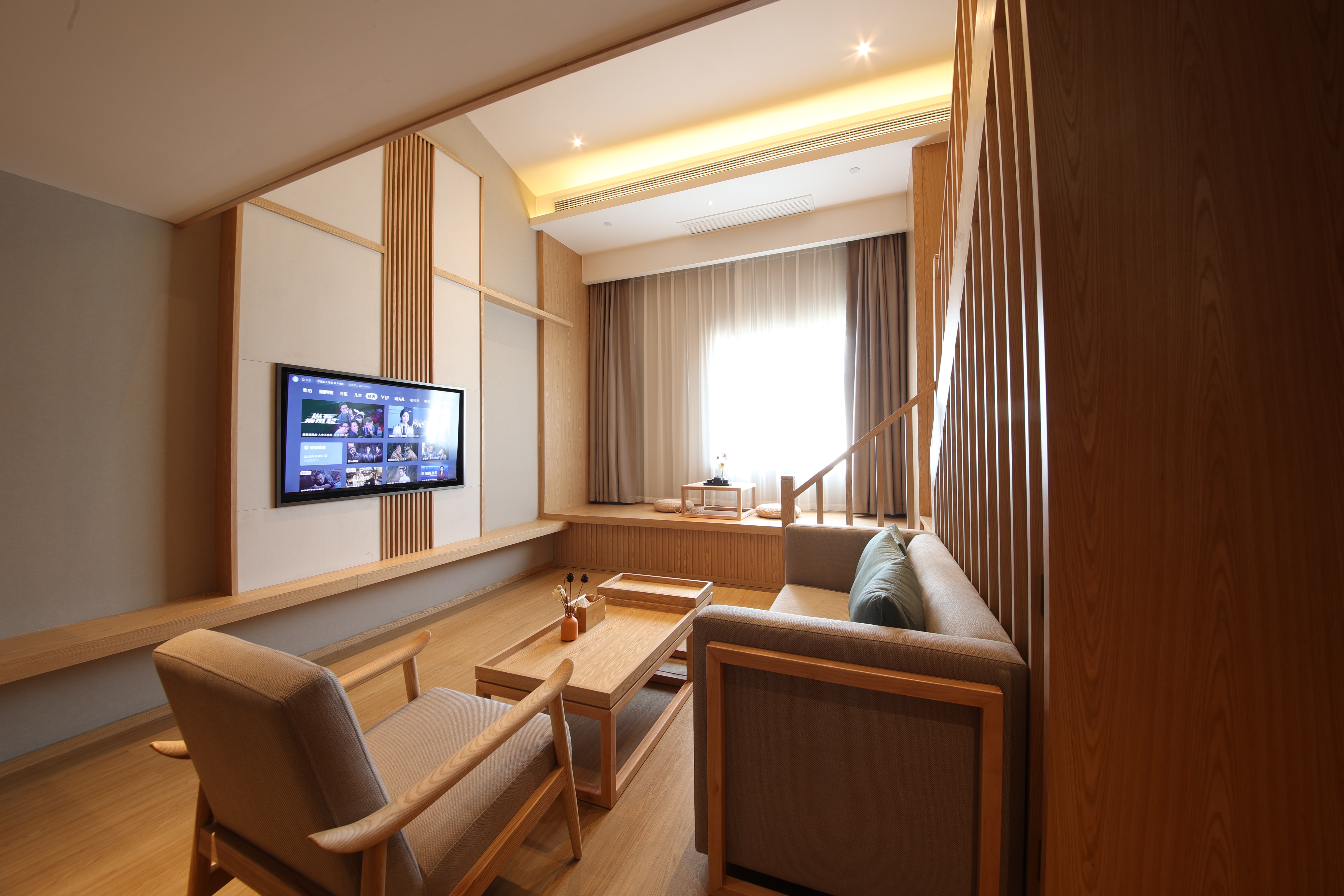 轻奢LOFT大床房[宽敞客厅-双衞-直饮水]