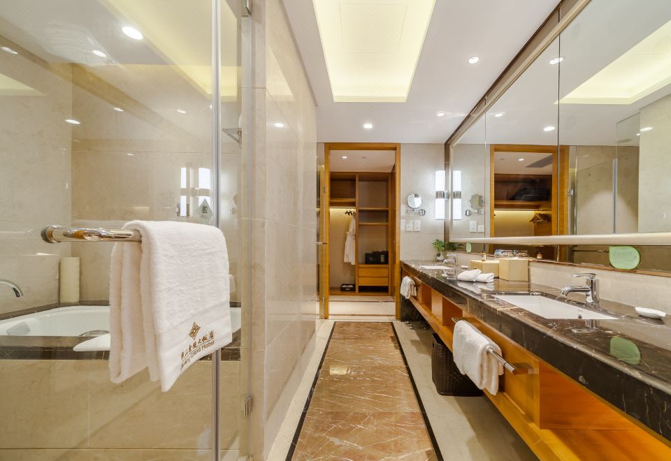 金陵豪華大床房