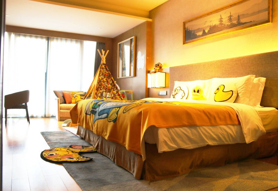 小黄鸭主题亲子房