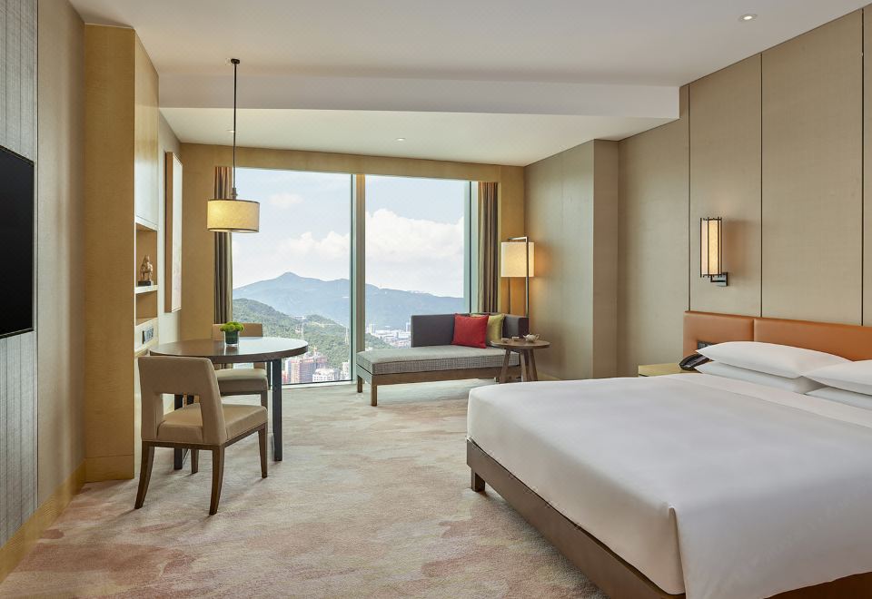 山景標準大床房