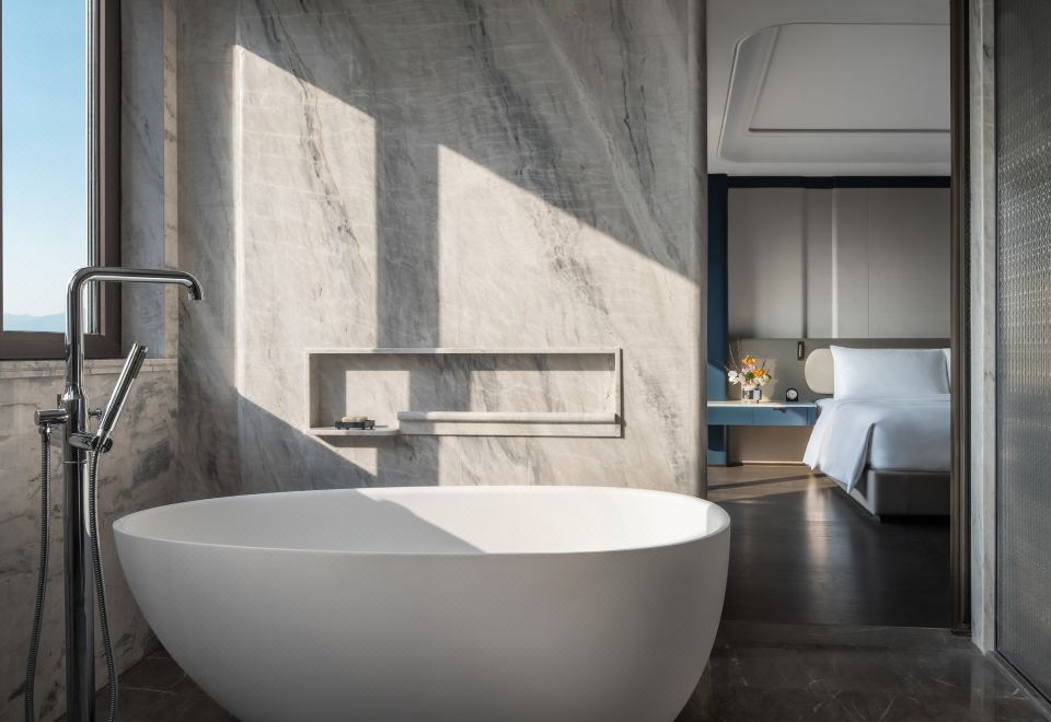 Hangzhou Wulin GDA Hotel, Vignette Collection1King Grand Lake View