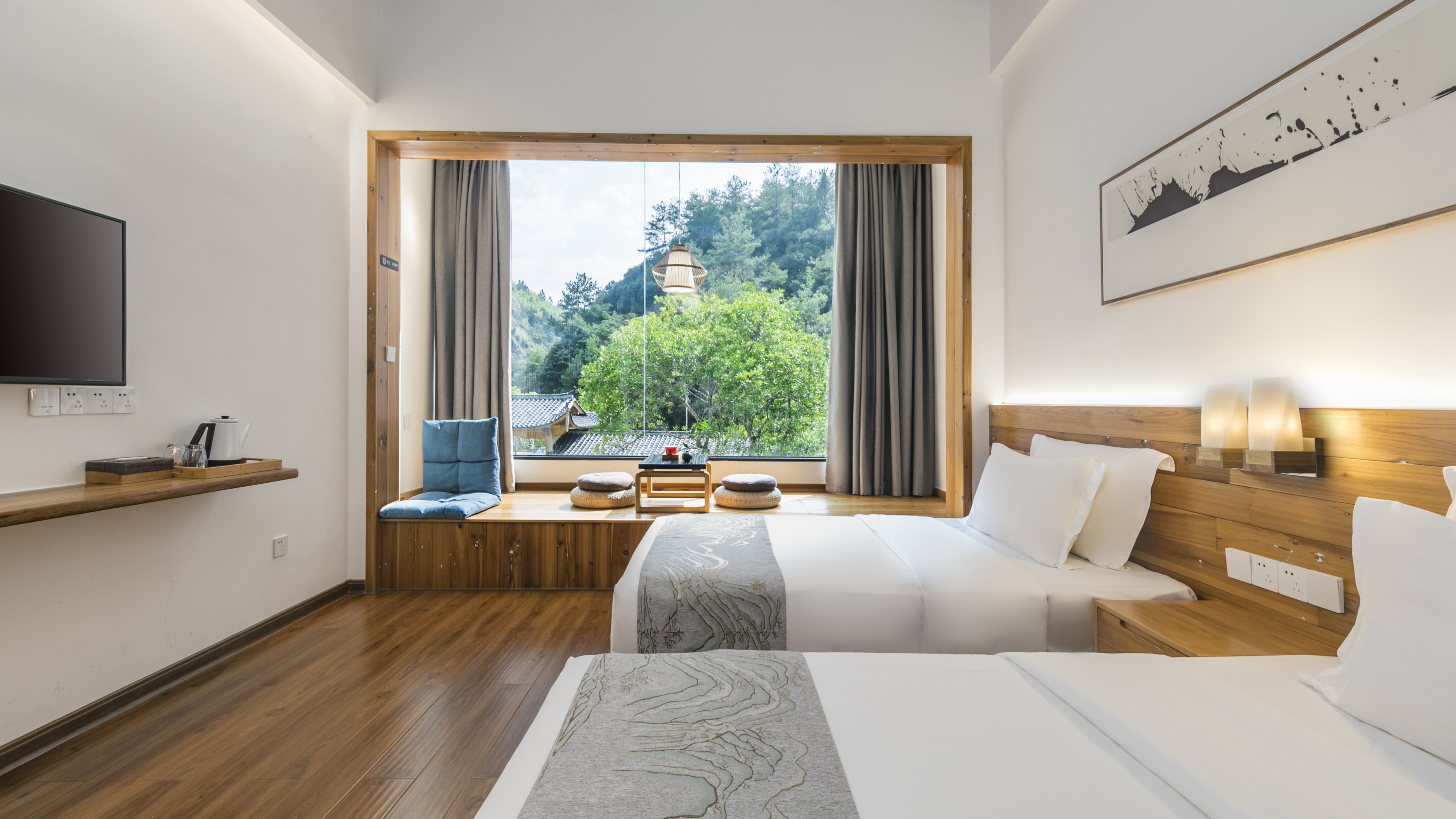 隅真?山景伴居双床房（落地宽幅观景台+新中式茶桌）