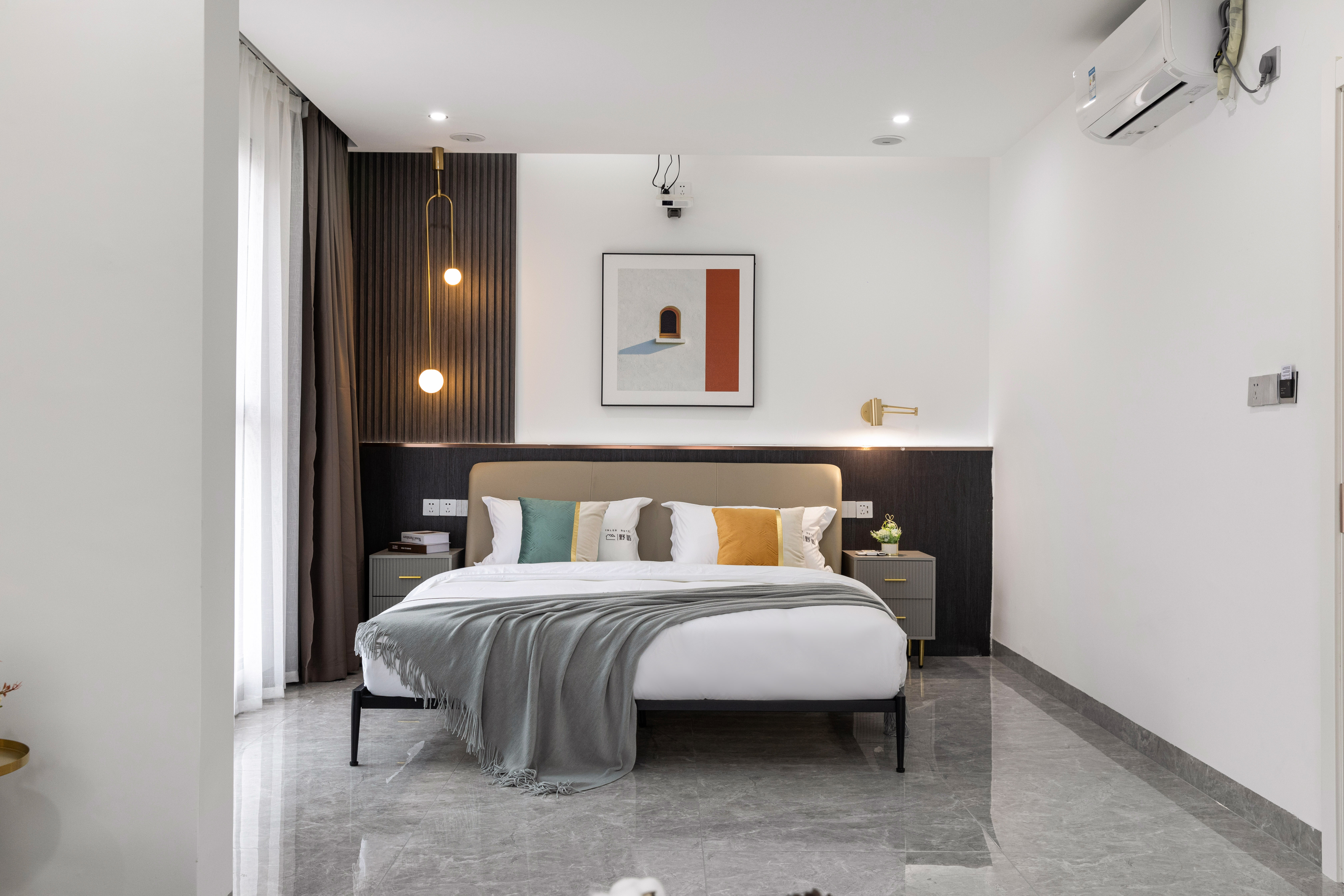 白書·輕奢plus客廳大床房