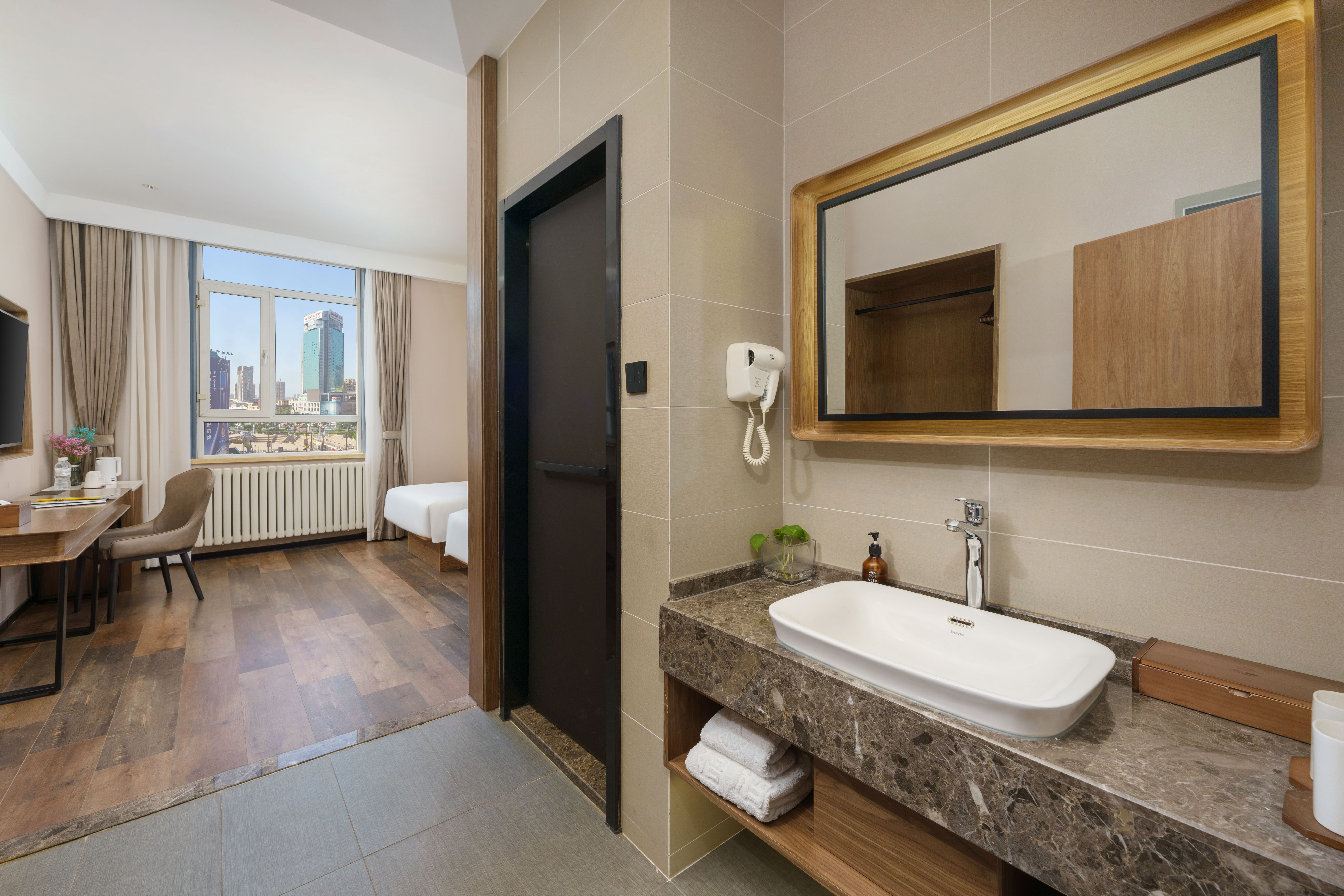 禧灿·悠然城景双床房【耐喜床品+城市景观+商务办公】