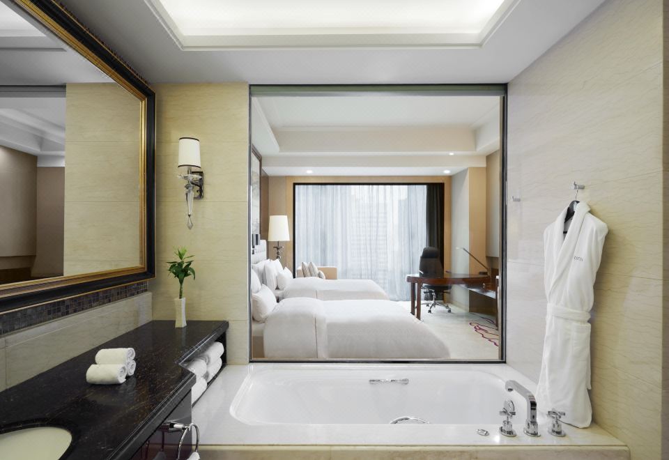 行政豪華雙床房 「無憂棲居，舒享云端酣然好夢 」