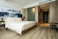 Atour Hotel (Huoshenmiao, Chengde Mountain Resort)