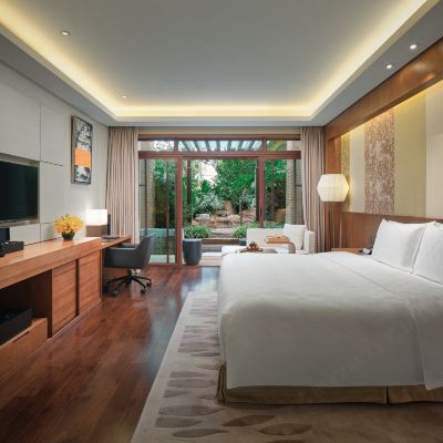 庭院園林私湯大床房 昆明華邑酒店優惠