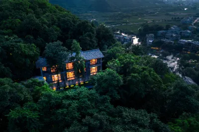 Huangguoshu Shengpin Cloud Stone Village B&B Hoteles en 