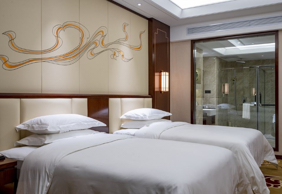 Tianhe Hotel DunhuangDeluxe Business Twin Room