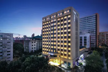 Fairfield by Marriott Shanghai Pudong Central