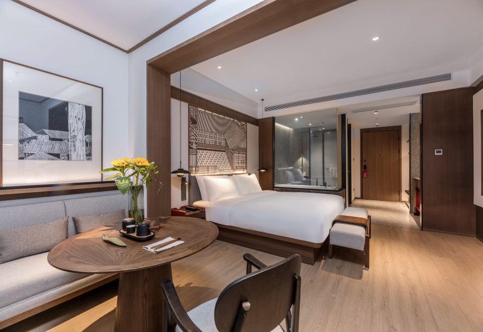 心梦尊享大床房（舒适浴缸+智能客控+MiniBAR）