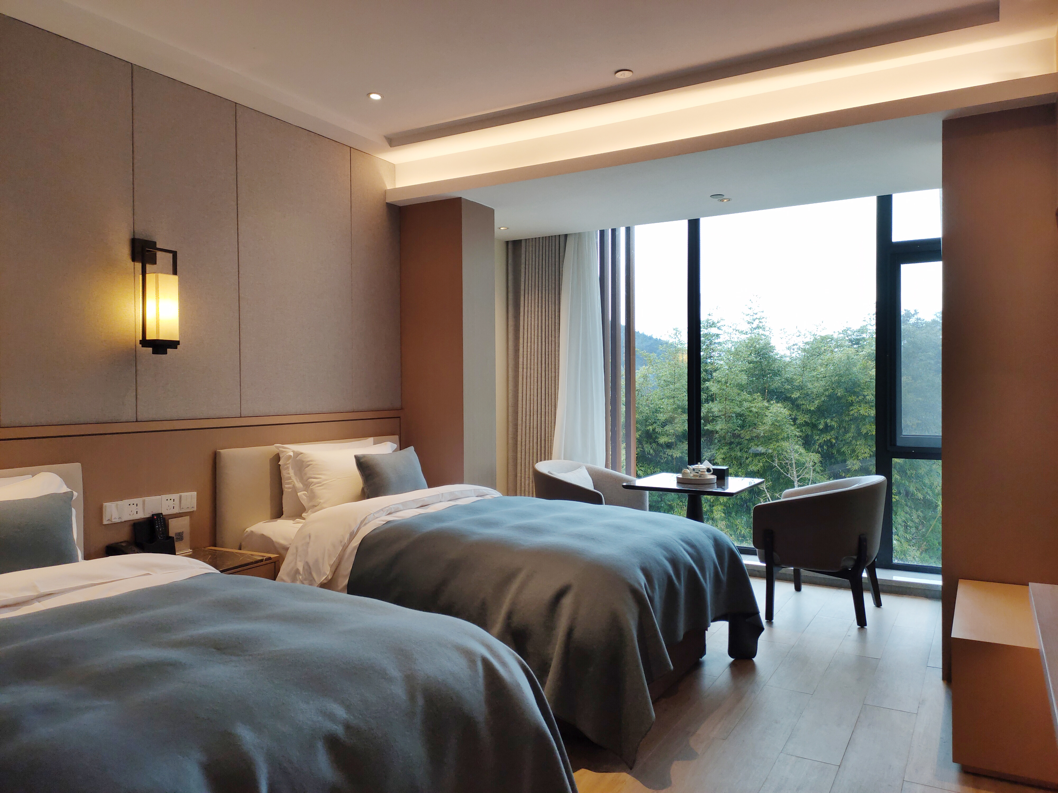 Shenxianju Narada Resort & Spa山景双床房