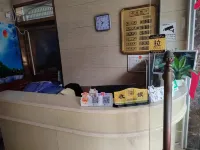 Lufeng Apartment