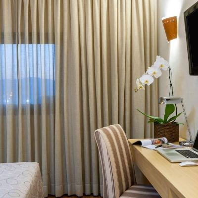 Executive Double Room 瓜魯由斯機場希爾頓歡朋酒店優惠