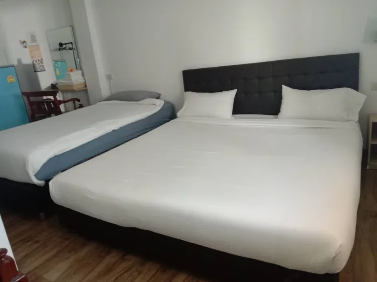 ห้องพักสำหรับสามท่าน พร้อมห้องน้ำส่วนตัว