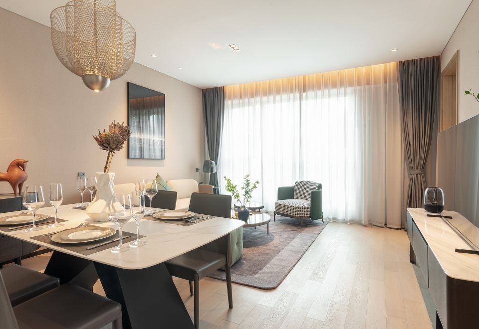 商务一居室（厨房设备+冰箱+洗烘一体机）