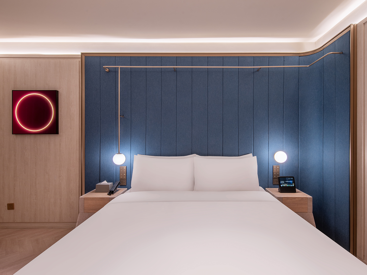 豪华大床房（65寸投屏电视+智能客控+DIY手冲套装）