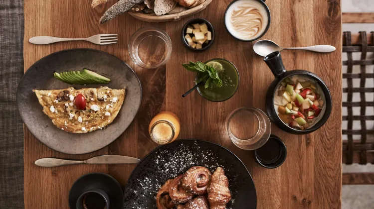 Amyth of Mykonos Hotel 食事・レストラン