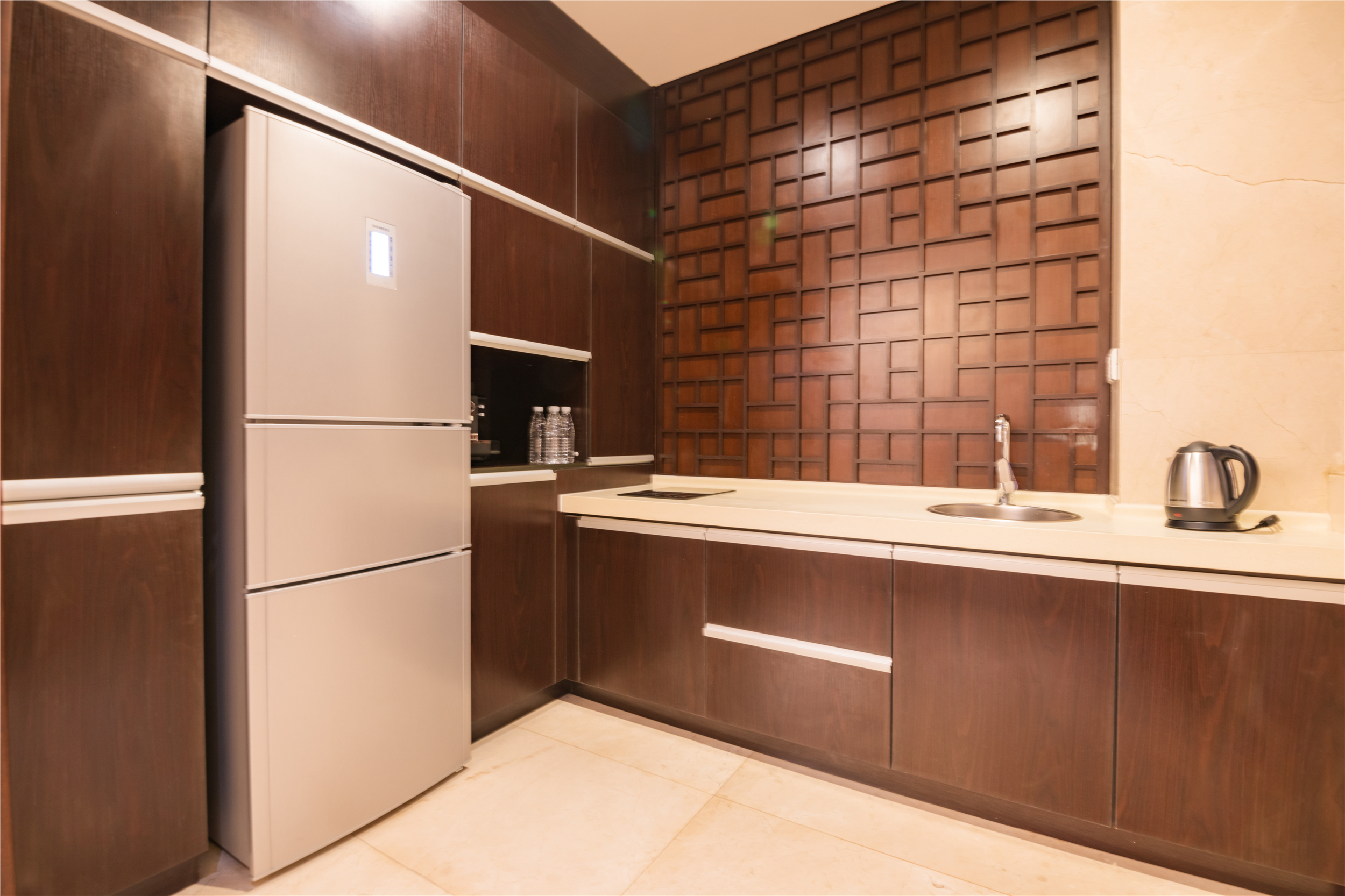 别墅露台泡池套房