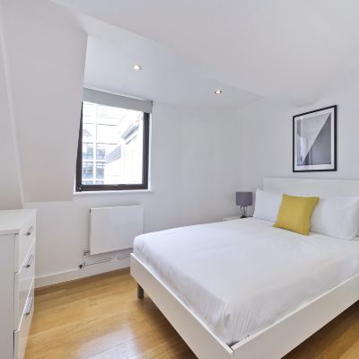 One Bedroom Classic Apartment Red Lion Court by City2Stay Promo Code