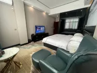 Xunwu Junhao Business Hotel