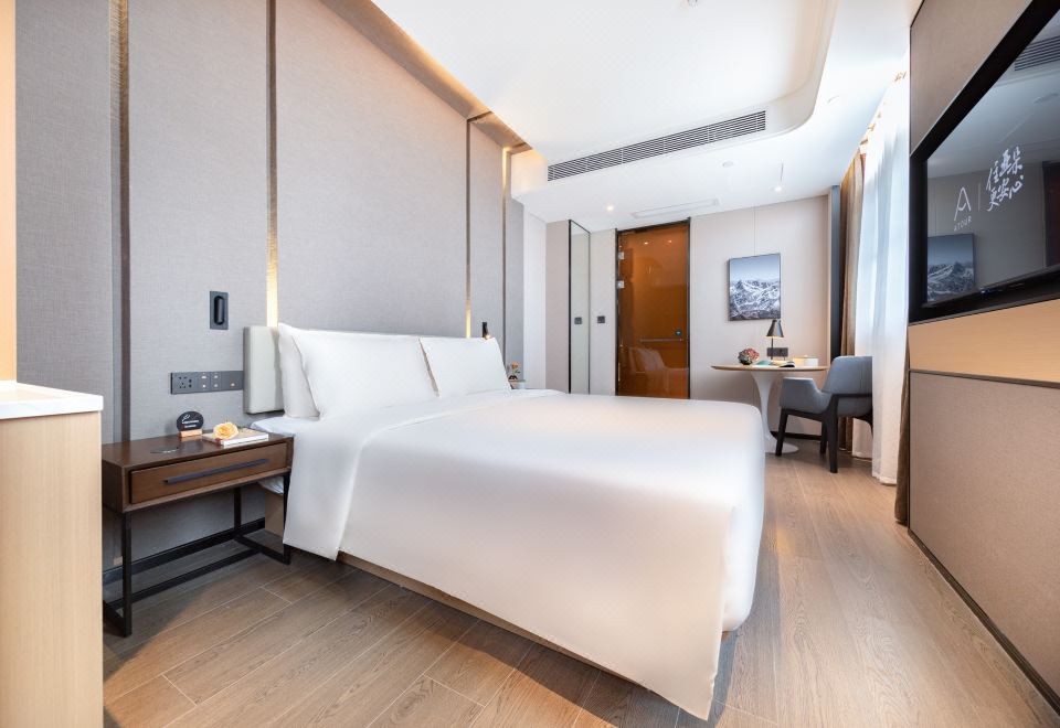 高級大床房—人氣熱搜