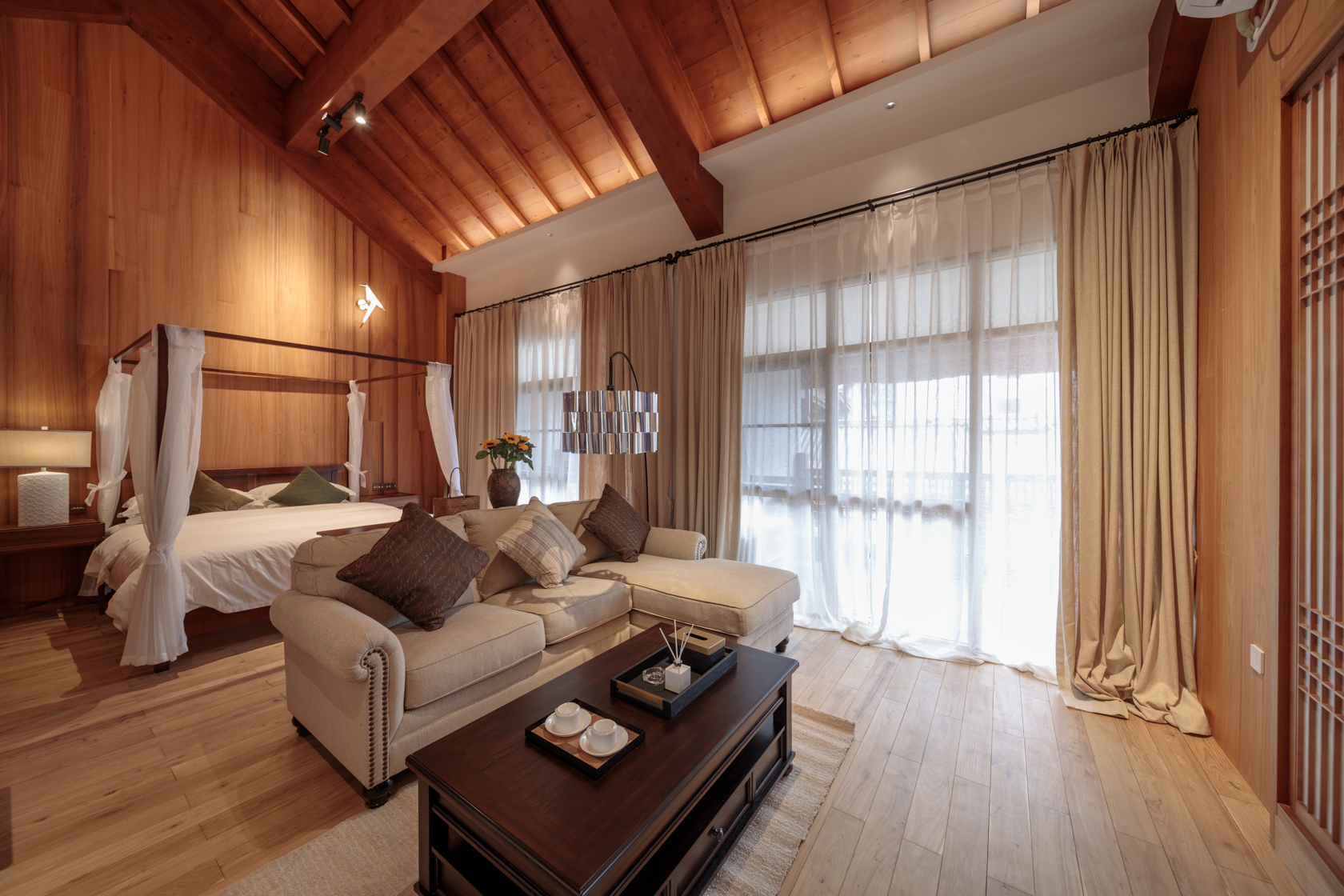 沉香豪华大床房