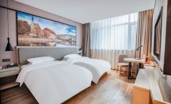 Vienna Hotel (Shouguang People's Square)