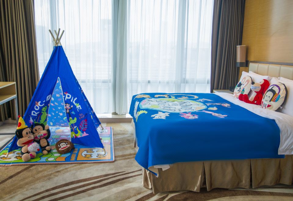 大嘴猴主題親子房