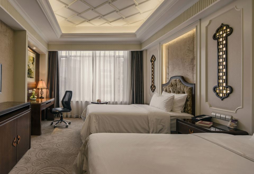 豪华双床房（舒适办公区+乾湿分离+静谧好眠）