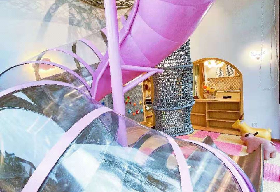 探享家亲子别墅三房一厅