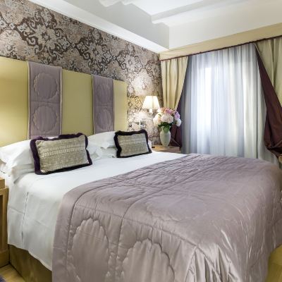 Deluxe Canal View Room Splendid Venice – Starhotels Collezione Promo Code