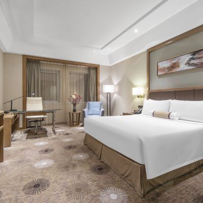 豪華大床房 上海浦東華美達大飯店優惠