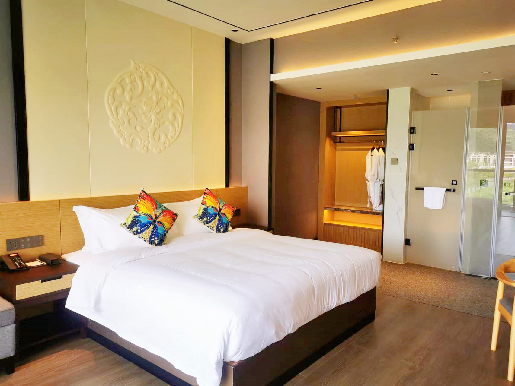 峯林环绕?270°全景阳台一室一厅套房