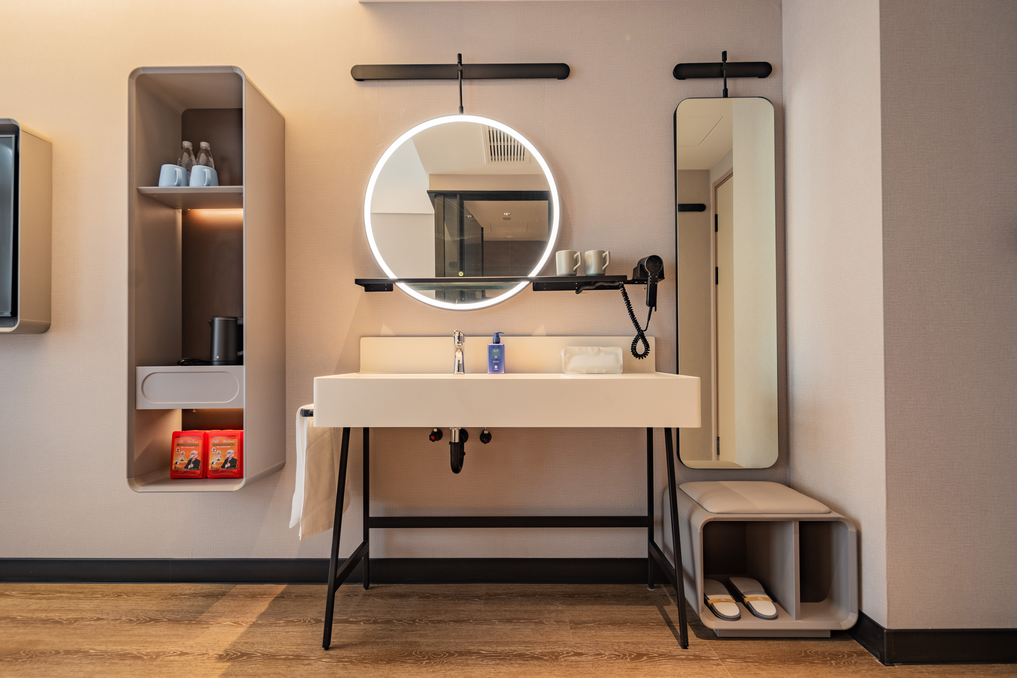 双床房【55寸投屏电视+独立空调+记忆枕+金可儿床垫】