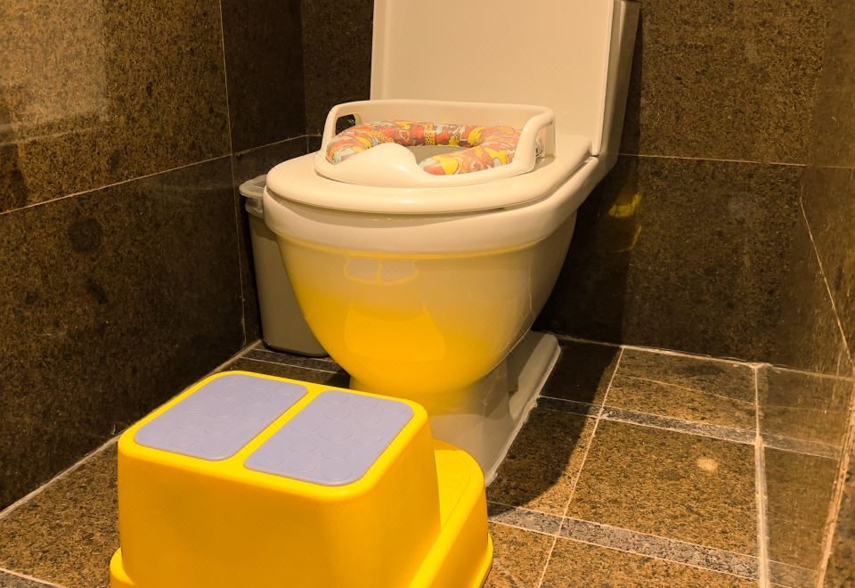 盼酷小黃鴨親子主題高級間