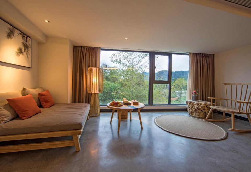 Jiulongwan ResortDuplex Family Friendly Room