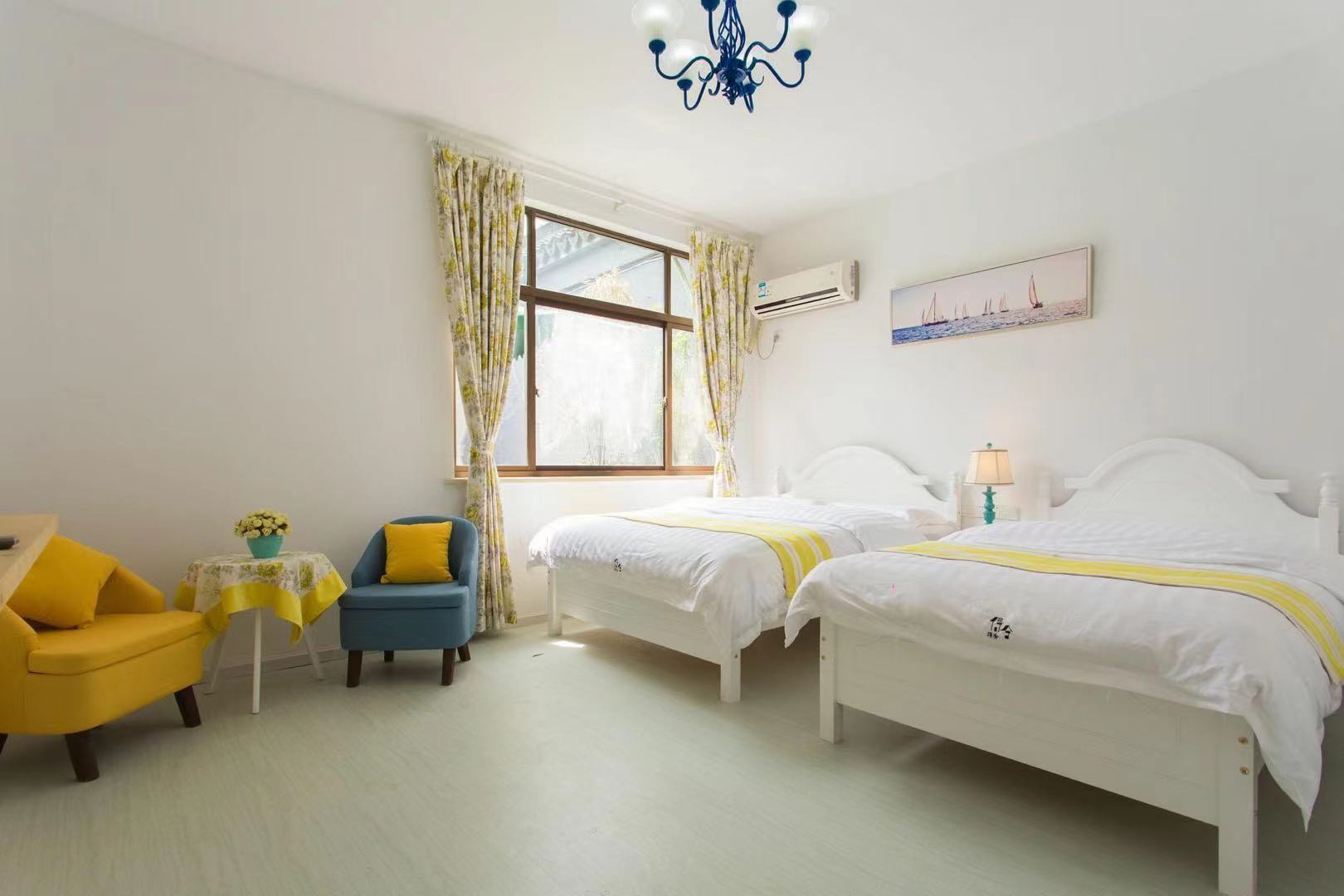 7-102地中海家庭房