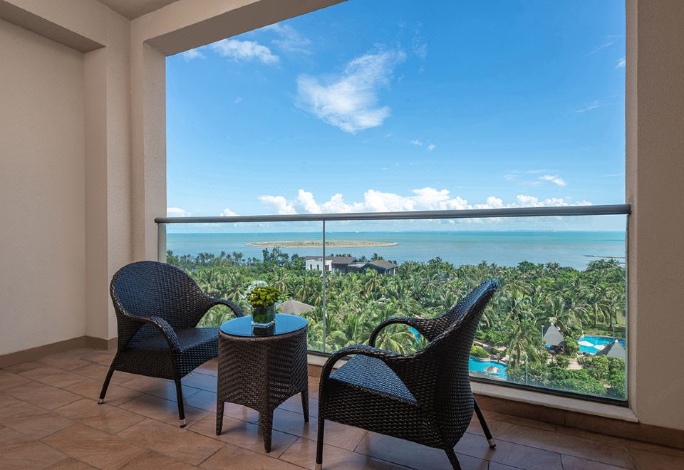 Executive Sea-view Twin Room