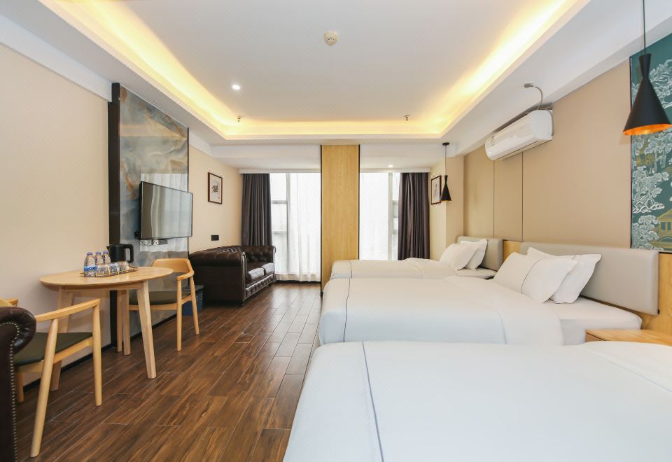 啡雅智能三人房（智能客控+靜享空間）