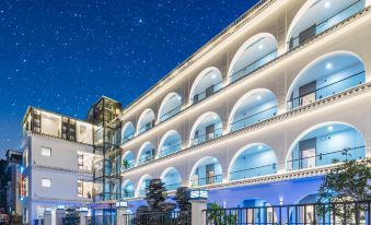 Linchuan Moon and Mountains and Sea Hotel (Dali Ancient Town Branch)