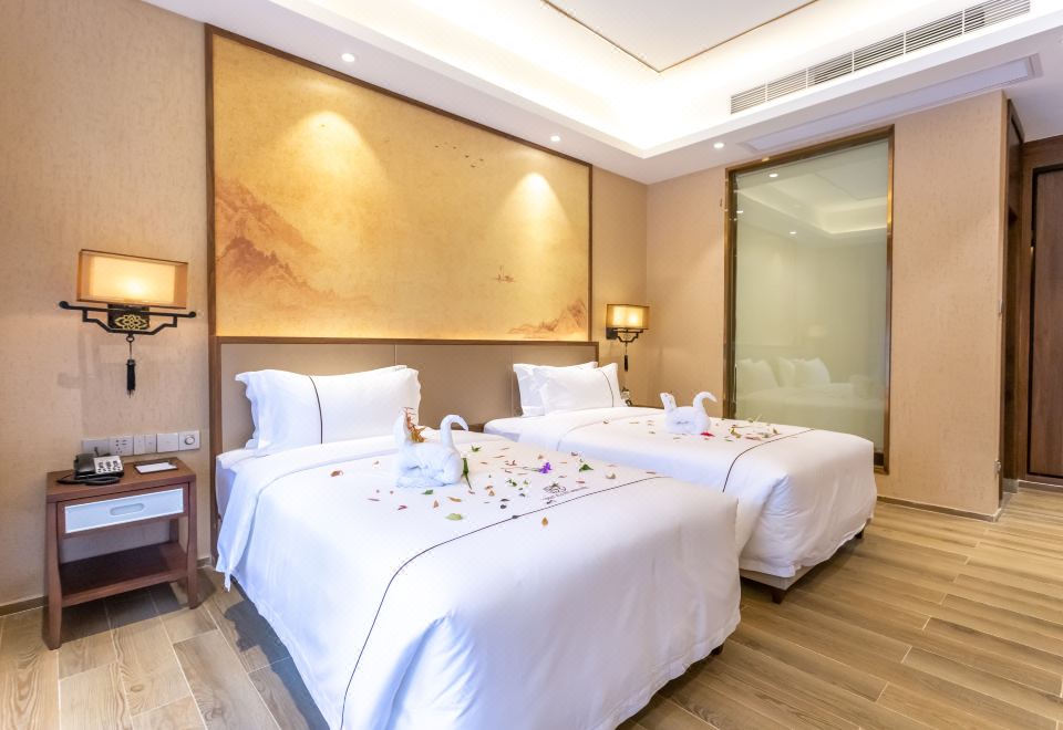 Yuetianxia Hot Spring HotelB-zone Hydrophilic Hot Spring Three Bedroom Villa