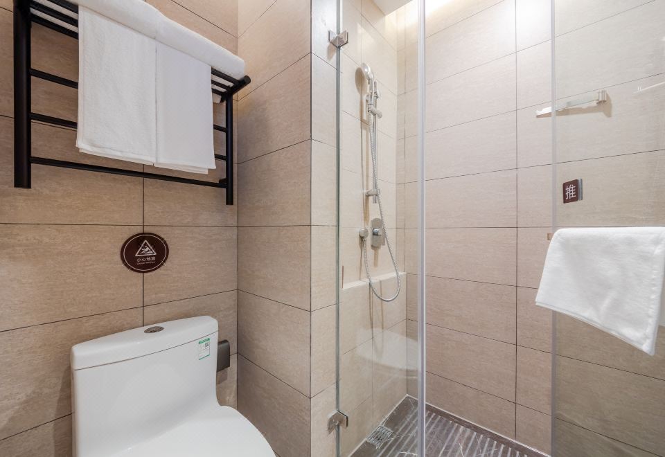 Double Bed Room A (Smart Projection + Photo-taking)