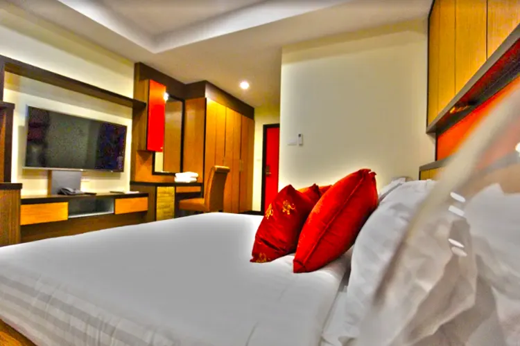 ห้องลักซ์ชัวรี เตียงใหญ่