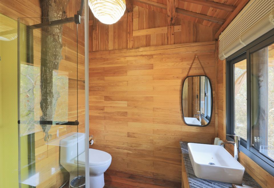 野宿树屋双床房